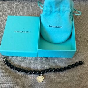 Tiffany 8mm onyx bead with sterling silver heart bracelet